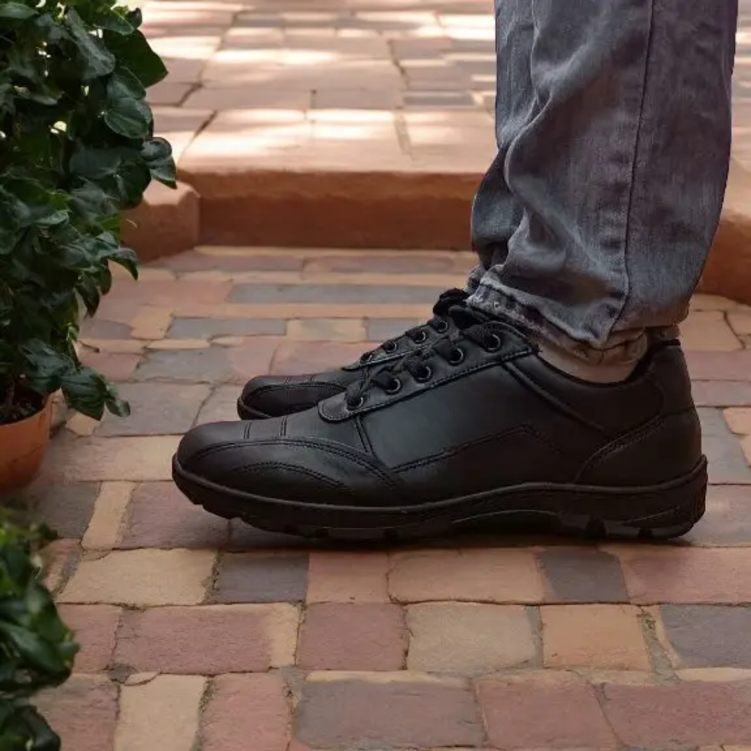 Cizme Din Piele cu Textura Aspră Pentru Bărbați 