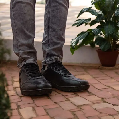 Cizme Din Piele cu Textura Aspră Pentru Bărbați 