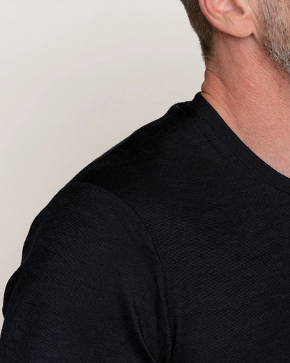 Tricou din lână merino pentru bărbați Moale, respirabil și cu croială slim fit 