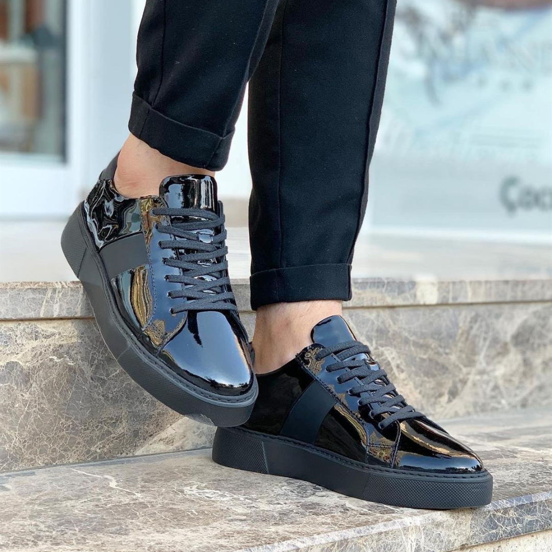 Adidași din piele pentru bărbați, cu talpă mare și design urban elegant 