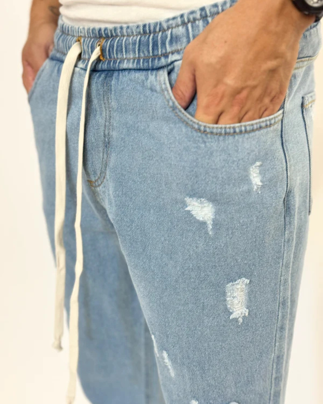 Blugi Cropped cu Șireturi și Tăieturi 